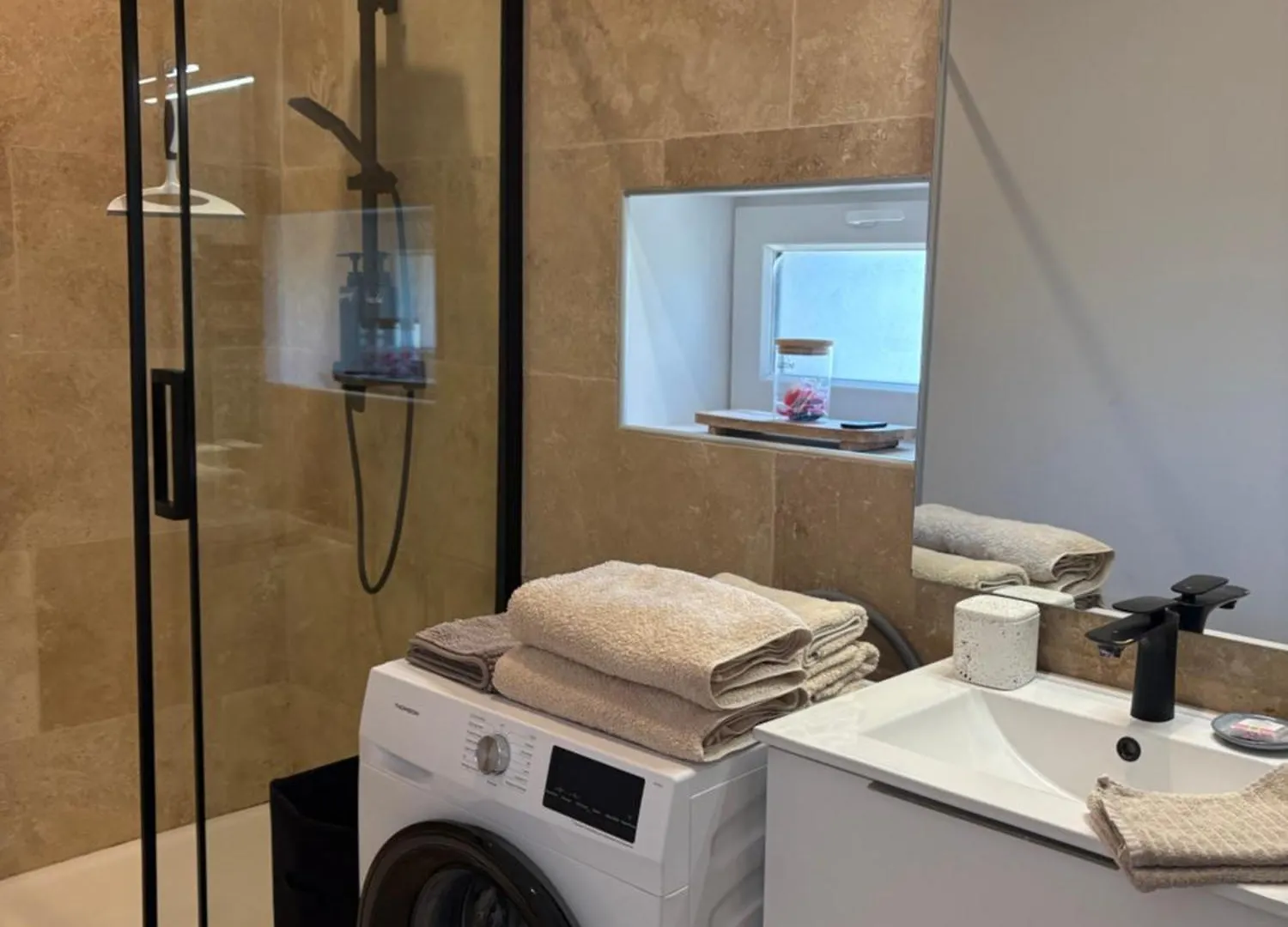 Holiday home Le Mas Des Glycines Salon-de-Provence