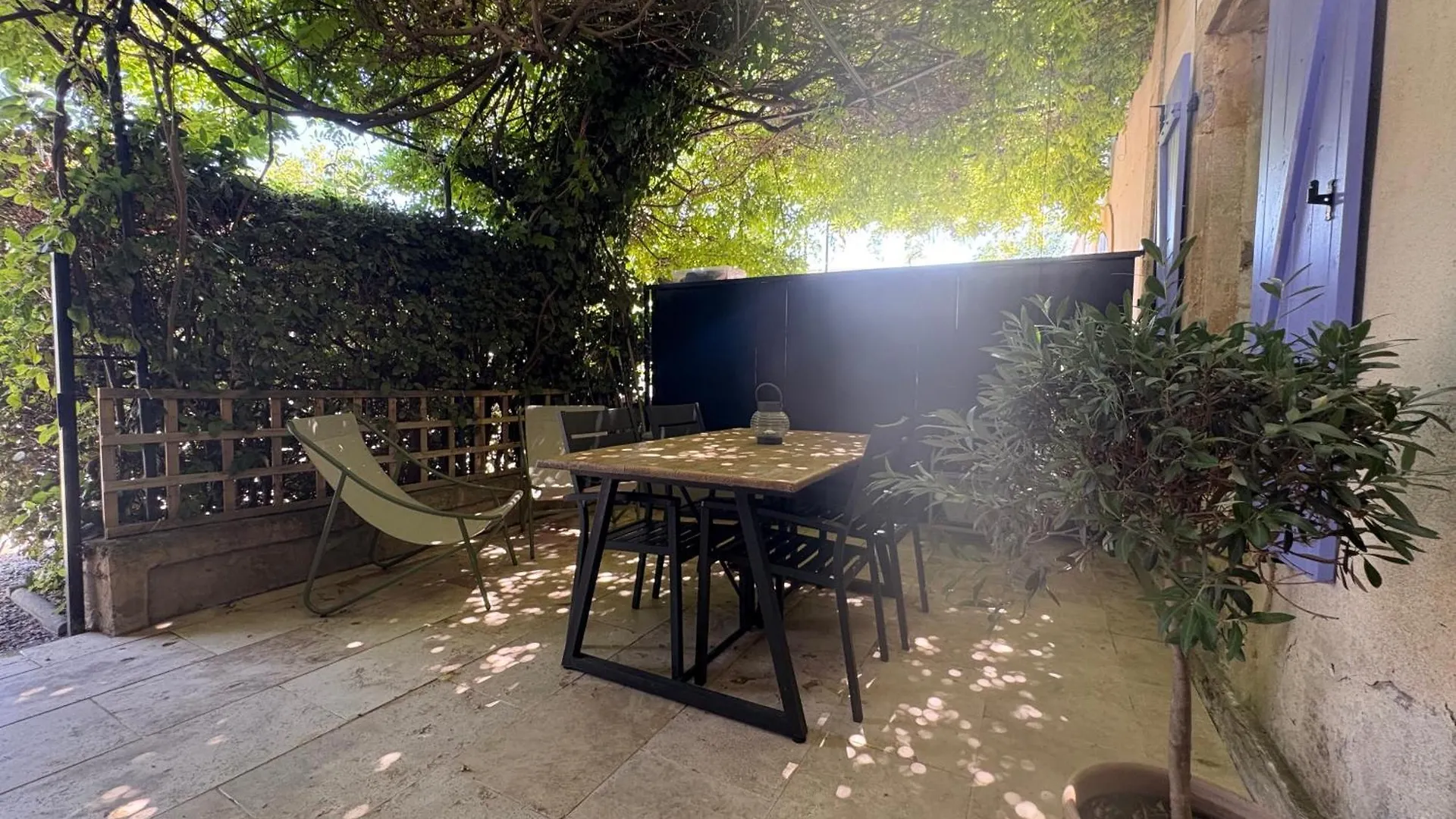 Holiday home Le Mas Des Glycines Salon-de-Provence